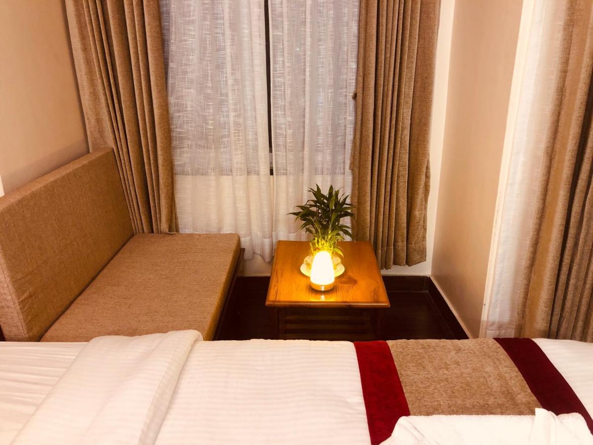Hotel Guru Похара Екстериор снимка