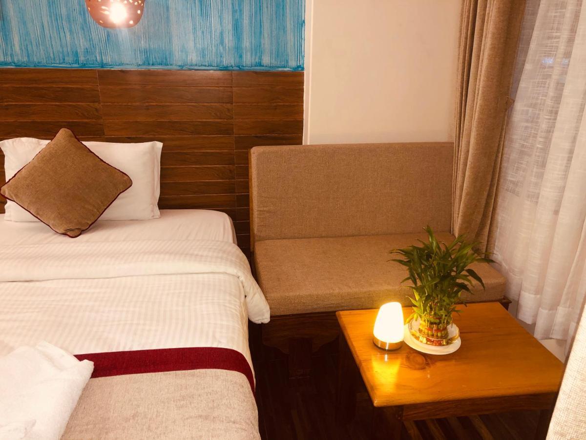 Hotel Guru Похара Екстериор снимка
