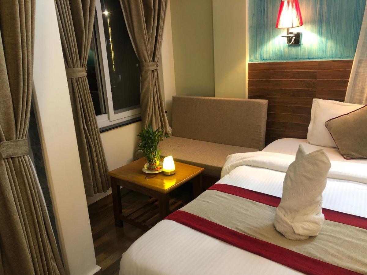 Hotel Guru Похара Екстериор снимка